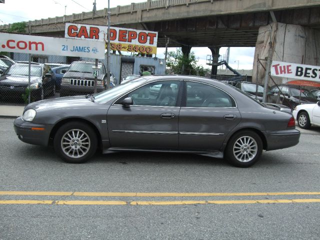 Mercury Sable 2002 photo 2