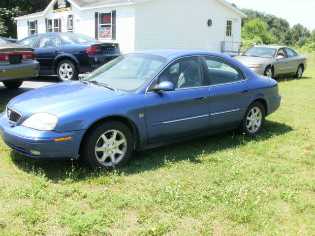 Mercury Sable 2002 photo 2