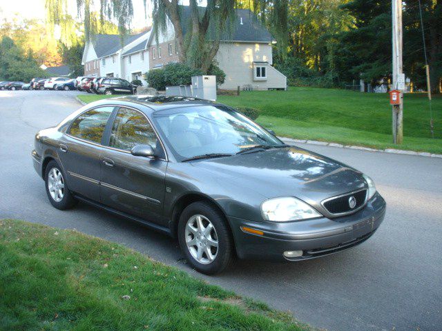 Mercury Sable 2002 photo 2