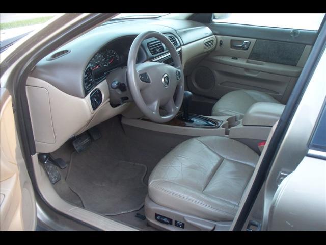 Mercury Sable 2002 photo 1