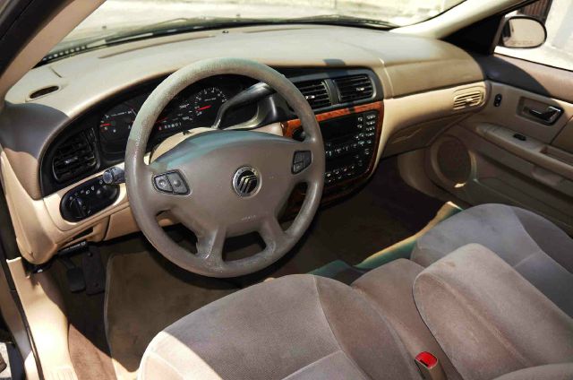 Mercury Sable 2002 photo 2