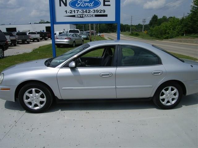 Mercury Sable 2002 photo 2