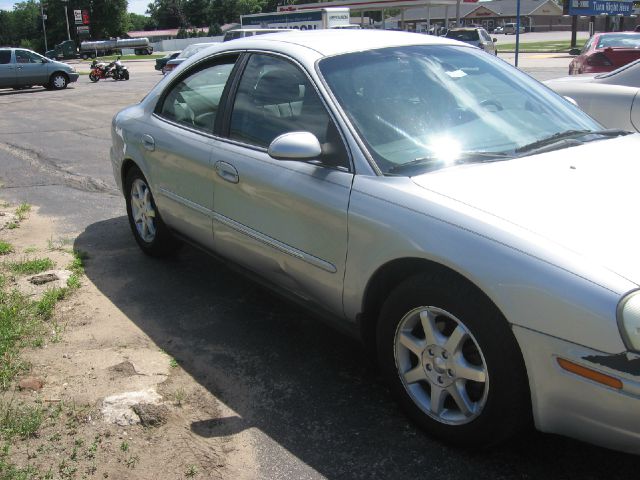 Mercury Sable 2002 photo 1