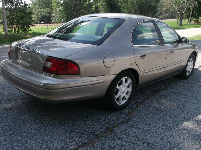 Mercury Sable 2003 photo 2