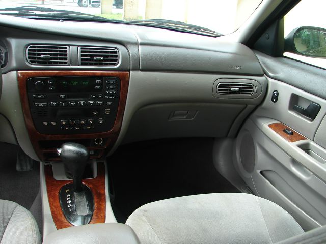 Mercury Sable 2003 photo 2