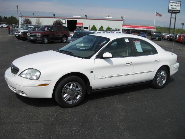 Mercury Sable Hd1500 SLE CREW 4X4 Sedan