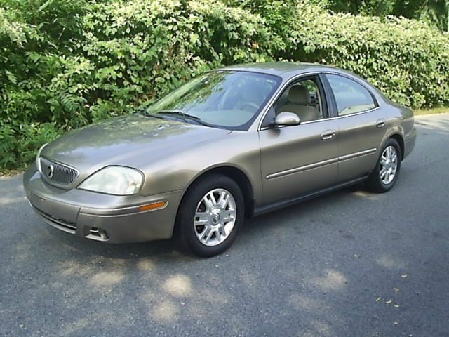 Mercury Sable 2004 photo 2