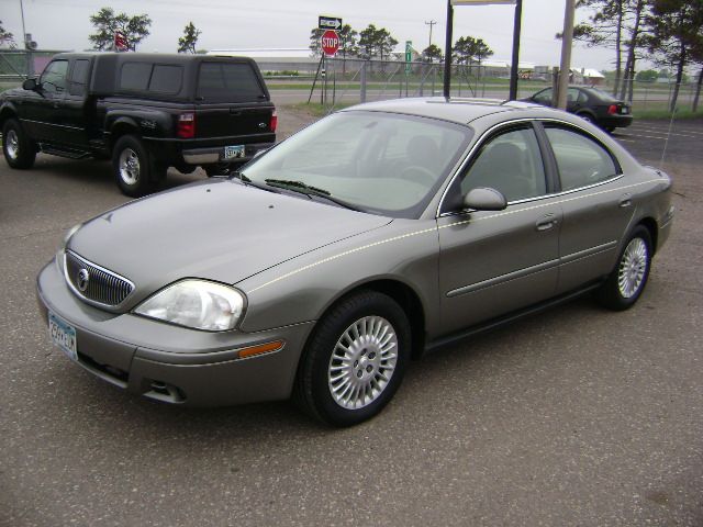 Mercury Sable 2004 photo 11