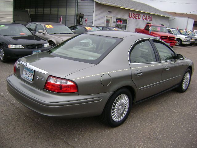 Mercury Sable 2004 photo 2