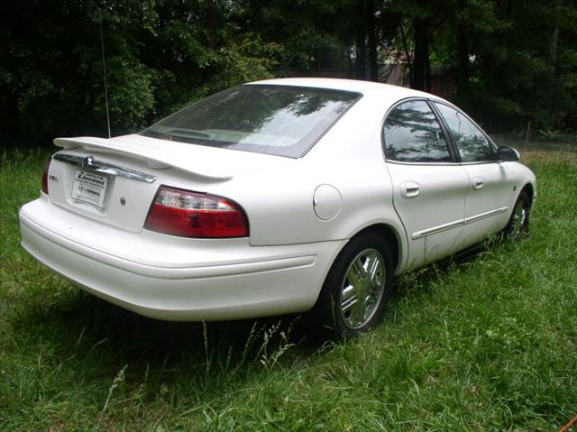 Mercury Sable 2004 photo 2