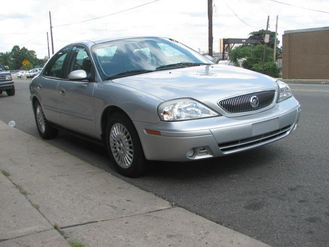 Mercury Sable 2004 photo 2