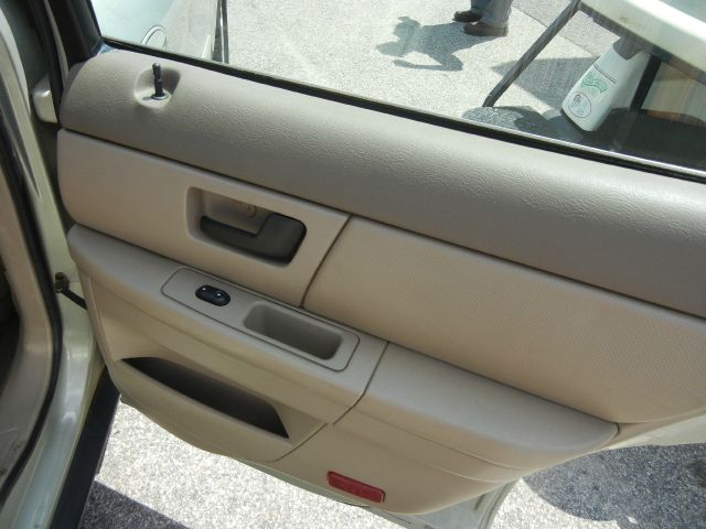 Mercury Sable 2004 photo 2