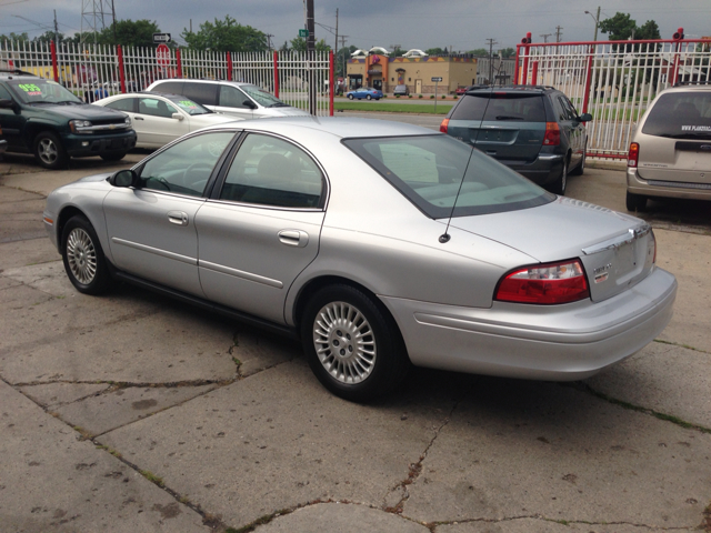 Mercury Sable 2005 photo 2