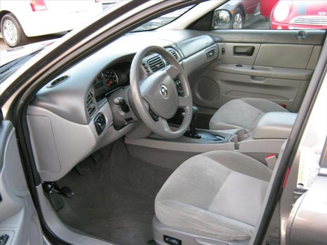 Mercury Sable 2005 photo 2