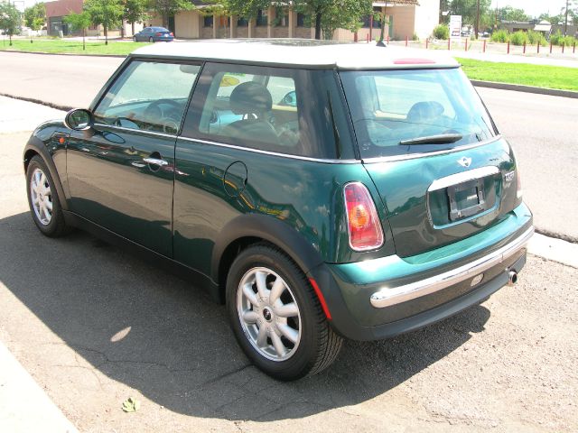 Mini Cooper 2002 photo 2