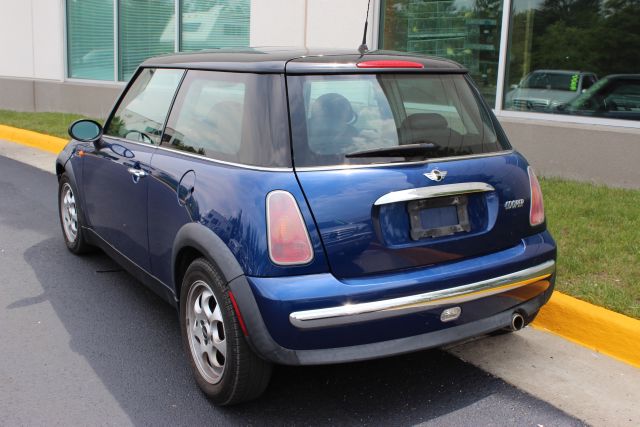 Mini Cooper 2002 photo 18