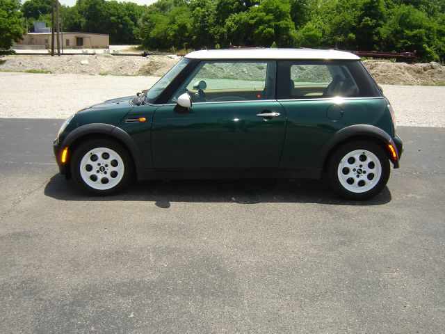 Mini Cooper 2002 photo 4