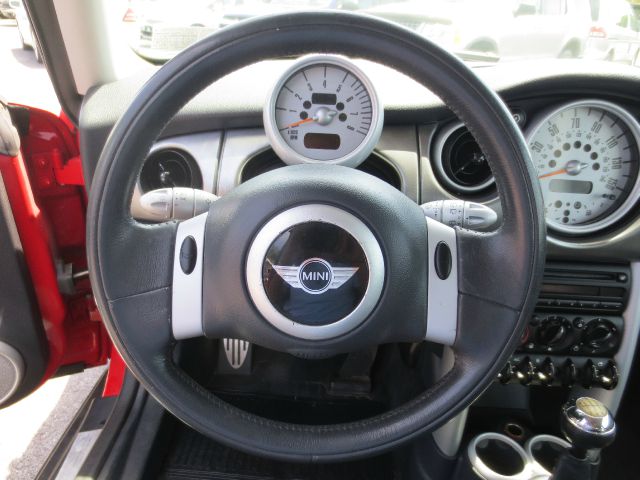 Mini Cooper 2002 photo 14