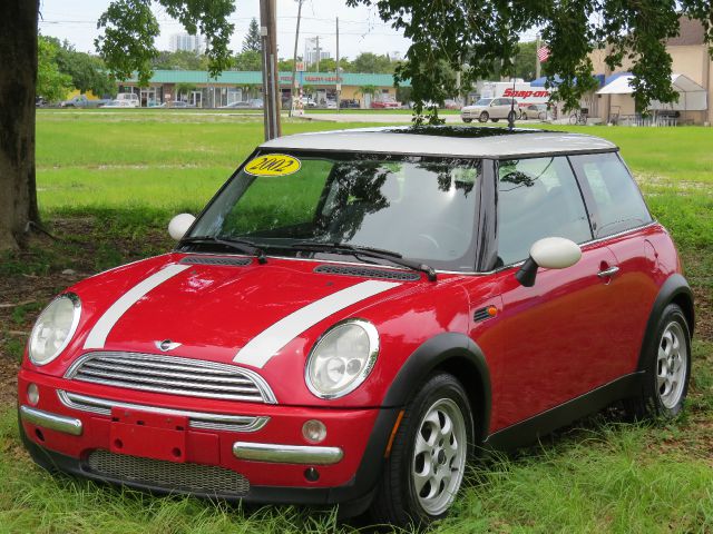 Mini Cooper Base Hatchback