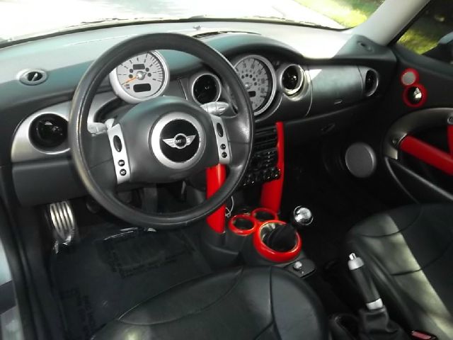 Mini Cooper 2002 photo 15