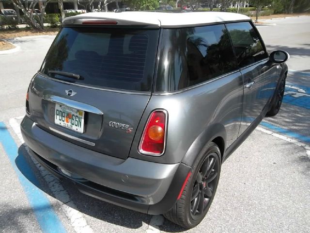 Mini Cooper 2002 photo 46