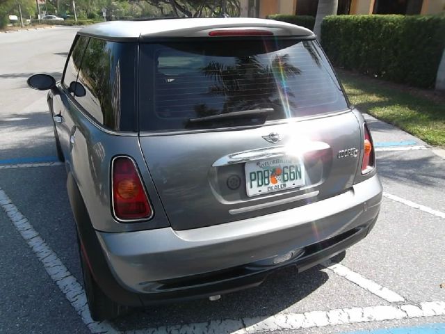 Mini Cooper 2002 photo 47