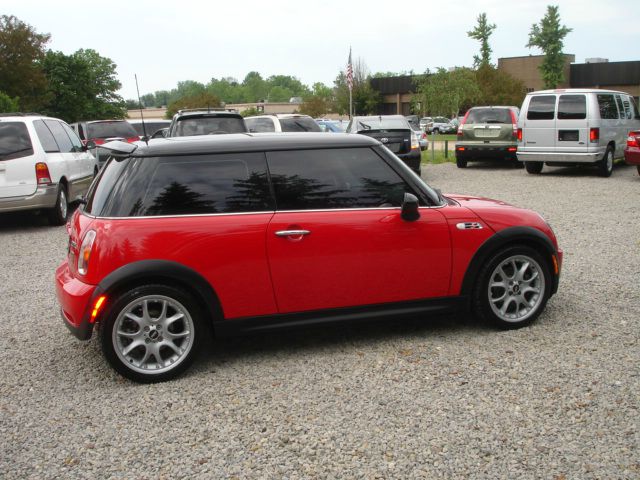 Mini Cooper 2002 photo 2