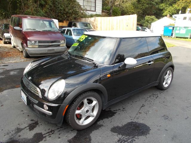 Mini Cooper 2002 photo 1