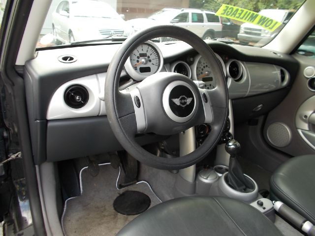 Mini Cooper 2002 photo 2