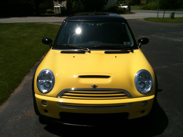 Mini Cooper 2002 photo 2