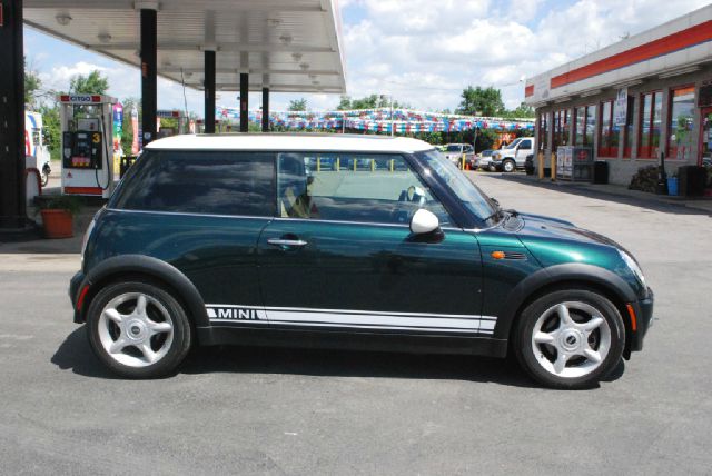 Mini Cooper 2003 photo 2