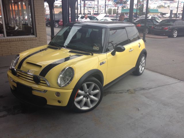 Mini Cooper 2003 photo 2