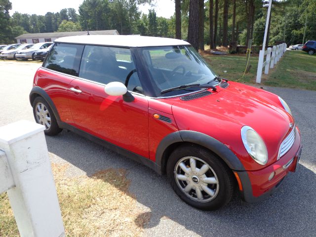 Mini Cooper Base Hatchback