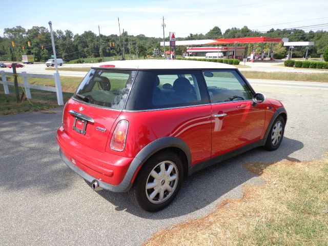 Mini Cooper 2003 photo 2