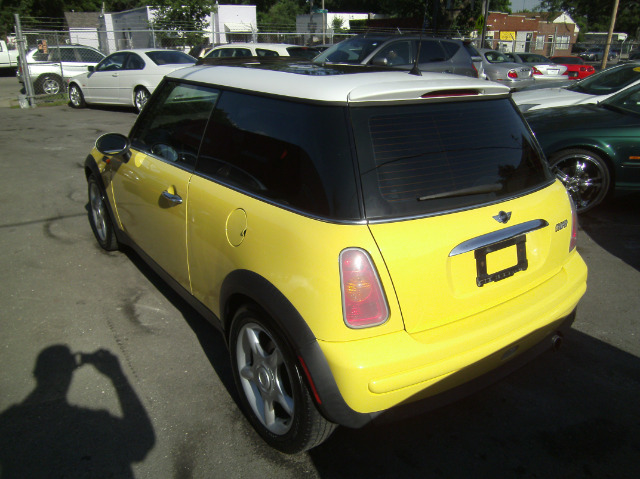 Mini Cooper 2003 photo 2