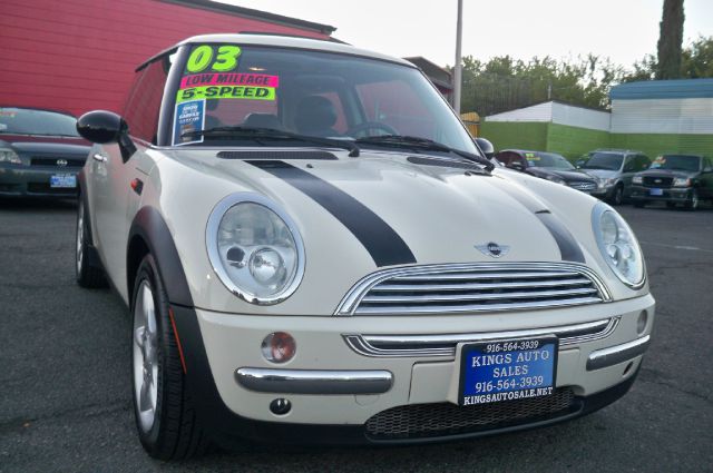 Mini Cooper Base Hatchback