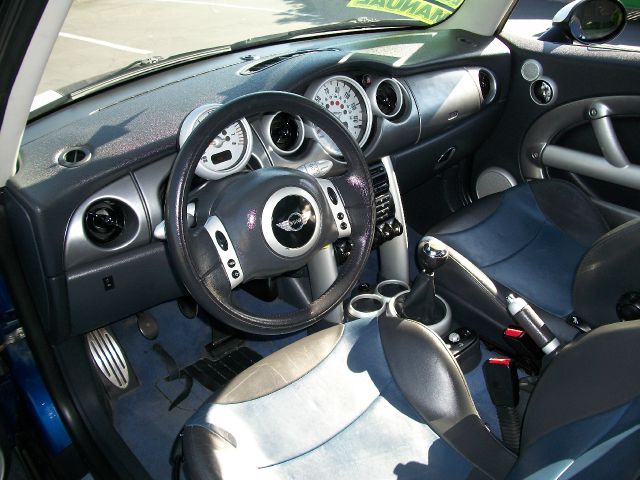 Mini Cooper 2003 photo 6