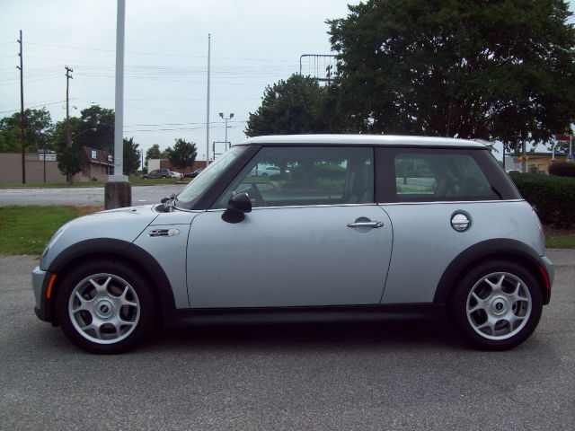 Mini Cooper 2003 photo 1