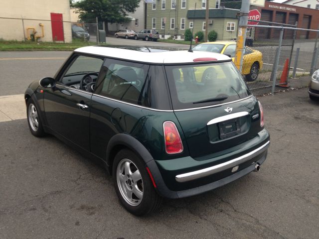 Mini Cooper Prerunner SR5 Hatchback