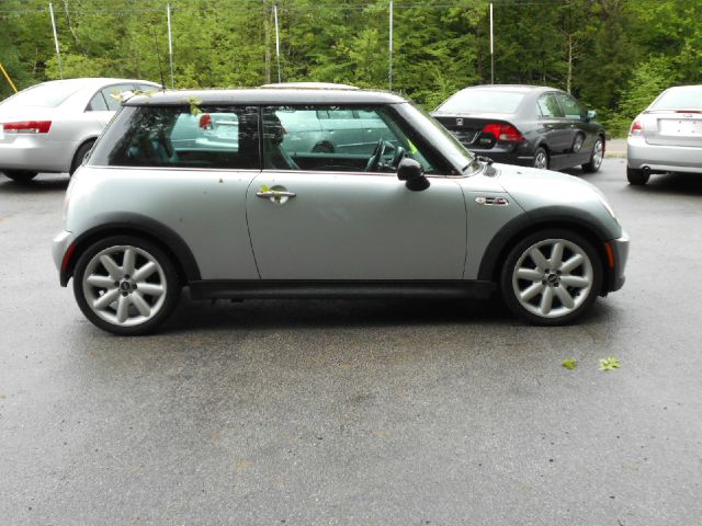 Mini Cooper 2003 photo 2