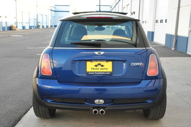 Mini Cooper 2003 photo 3