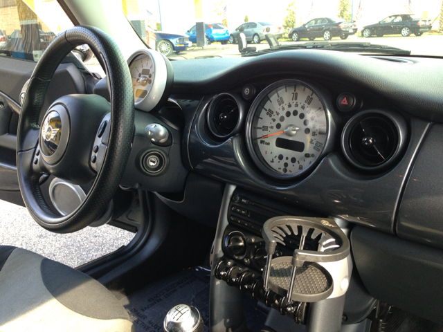 Mini Cooper 2003 photo 15