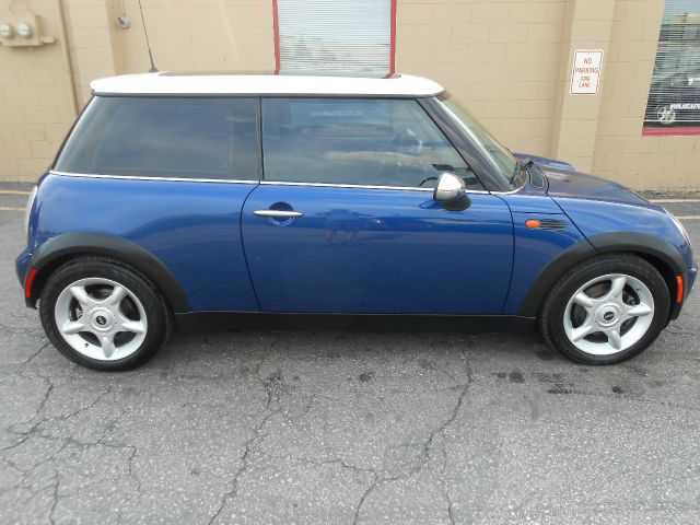 Mini Cooper 2003 photo 1