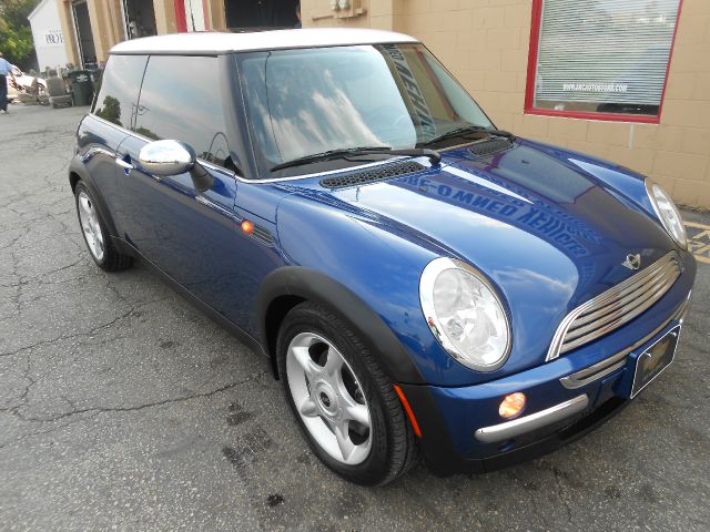 Mini Cooper 2003 photo 2