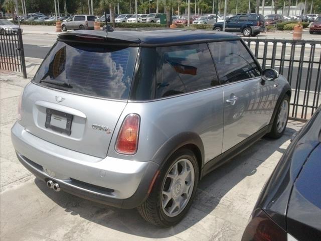 Mini Cooper XR Hatchback