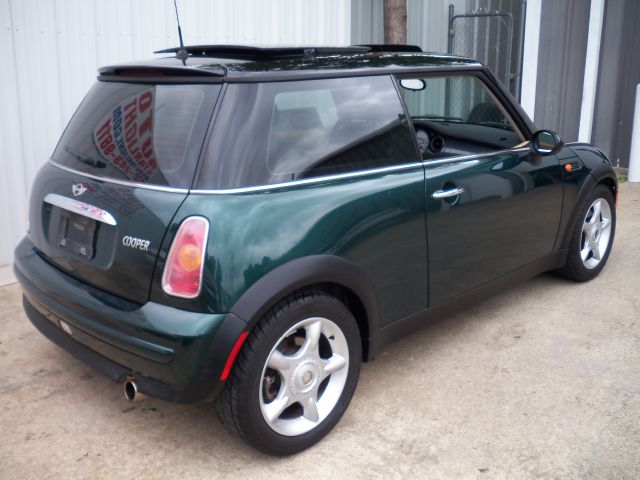 Mini Cooper 2004 photo 9