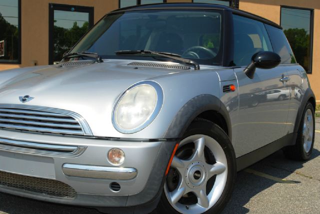 Mini Cooper 2004 photo 16