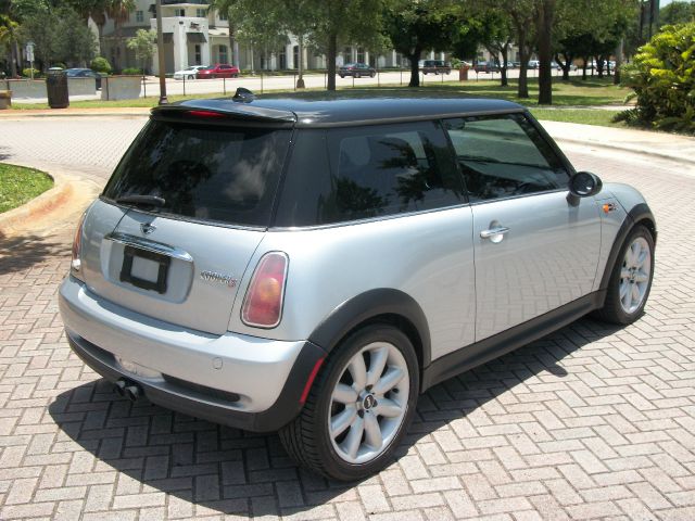 Mini Cooper 2004 photo 1