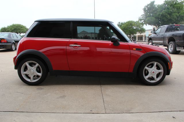 Mini Cooper Base Hatchback