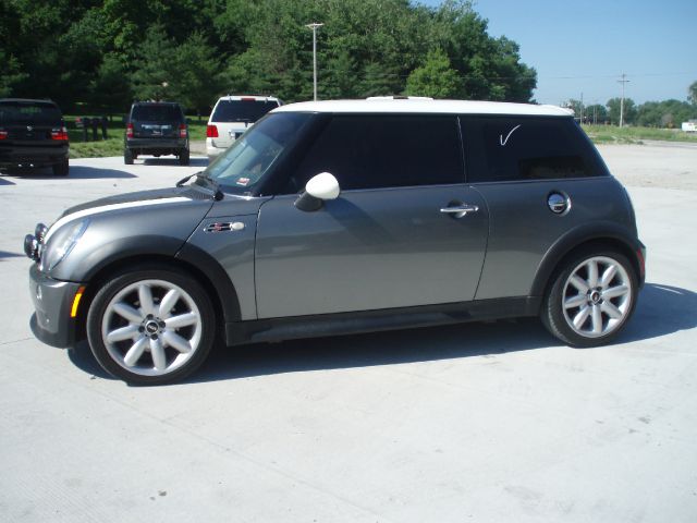 Mini Cooper 2004 photo 1